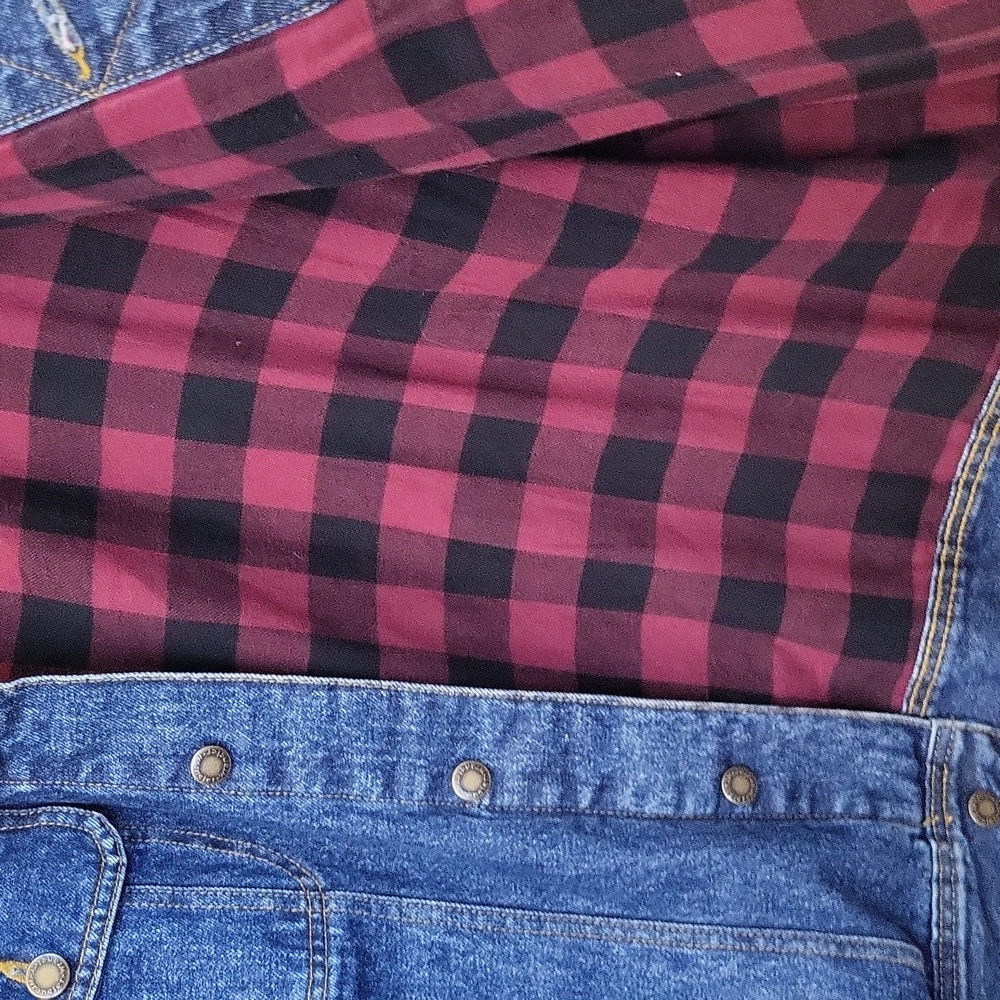 Wrangler Rugged Wear Jean Jacket - Picture 3 of 5